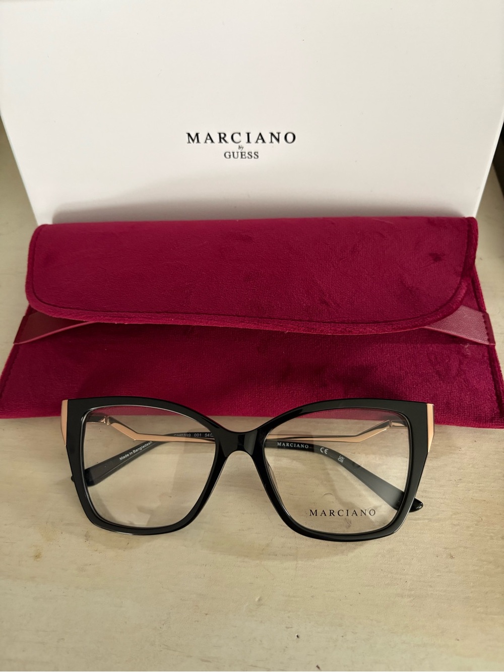 NEW Marciano by GUESS Women's Black and Gold Glasses